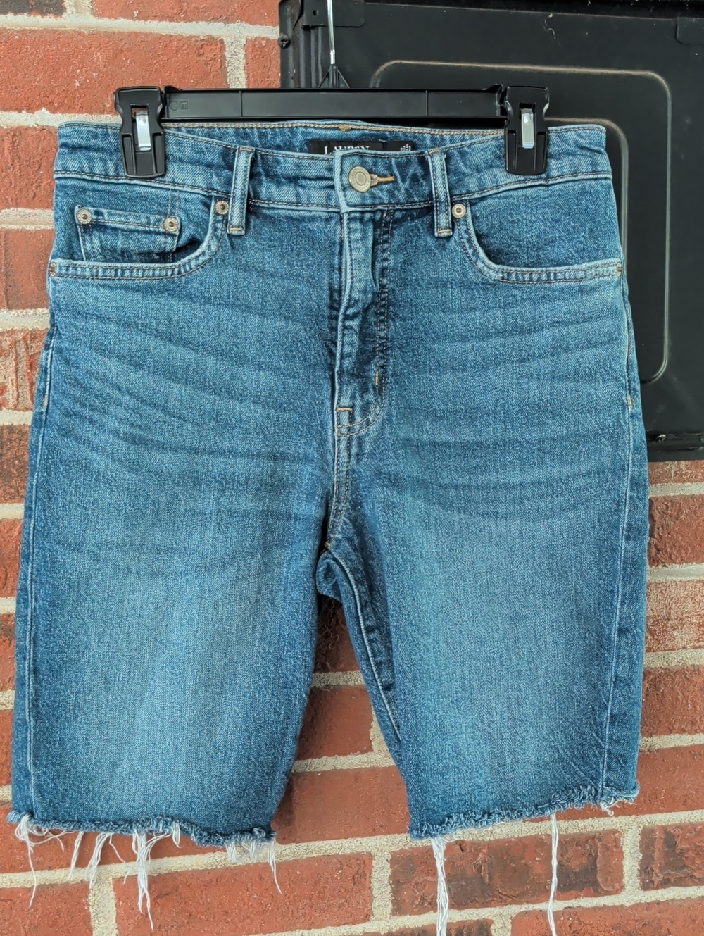 Lauren Ralph Lauren Raw Hem Denim Bermuda Shorts Size 6